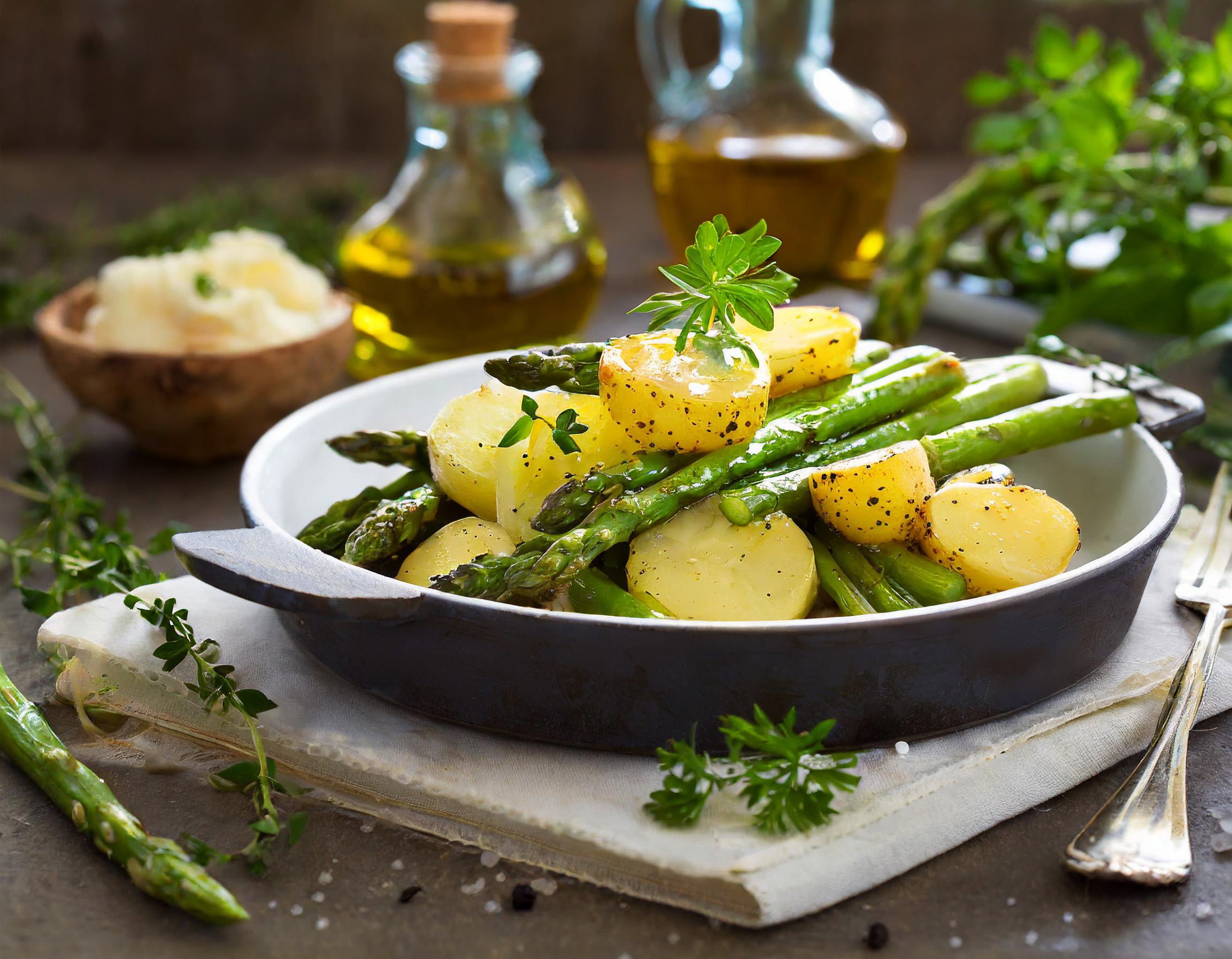 Schuhbecks Kartoffel-Spargel-Salat – Alfons Schuhbeck