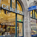 Besuchen Sie uns